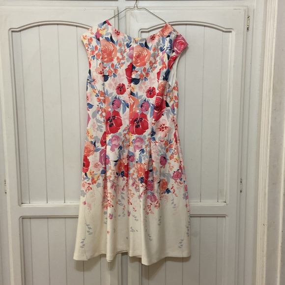 Sandra Darren Floral Dress - Pink and Red - Picture 3 of 5